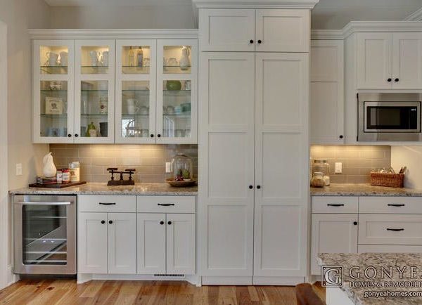 Large kitchen with surprise pantry