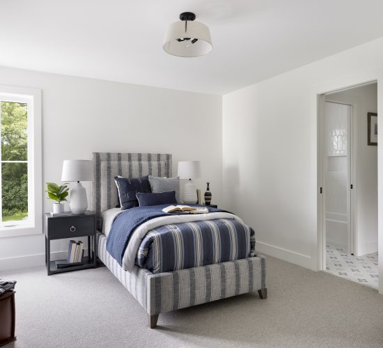 Aht + Gonyea Custom Homes Oakland Rd 062