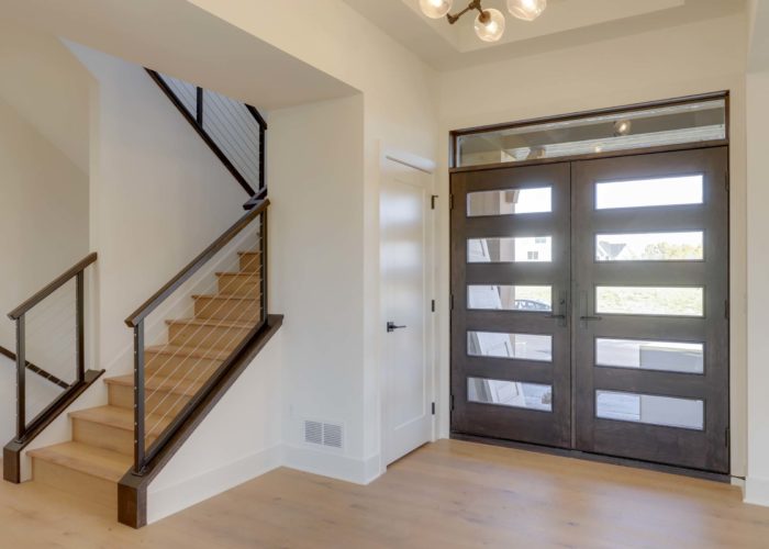 North Oaks Contemporary 93 Foyer